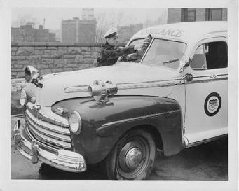 Kansas City ambulance siren